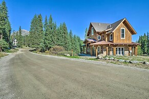 8 Mi to Ski: Custom-built Cabin in Breckenridge