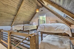 8 Mi to Ski: Custom-built Cabin in Breckenridge