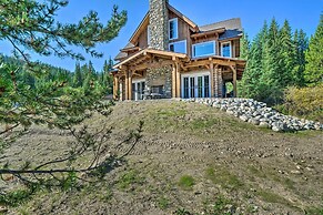 8 Mi to Ski: Custom-built Cabin in Breckenridge