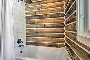 8 Mi to Ski: Custom-built Cabin in Breckenridge