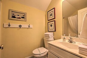 Game Room: Surfside Beach Resort Hideaway!