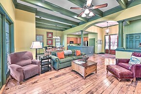 7 Mi to Beach: Bluffton Cottage w/ Furnished Patio