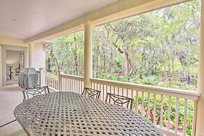 7 Mi to Beach: Bluffton Cottage w/ Furnished Patio