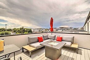 City Skyline Views: Upscale Denver Townhome