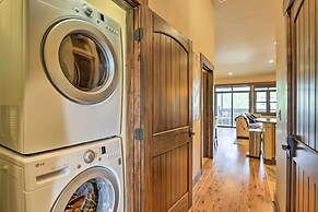 Elegant Frisco Condo w/ Private Hot Tub & Views!