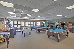 2 Mi to Granby Ranch: Resort Studio w/ Pool Access