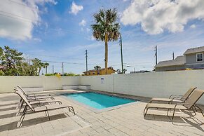 St Augustine Getaway < 1 Mi to Historic Downtown!