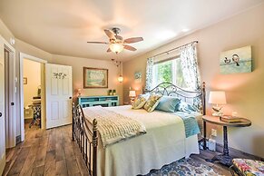 Cozy Home w/ Media Room: Short Walk to Taos Plaza!