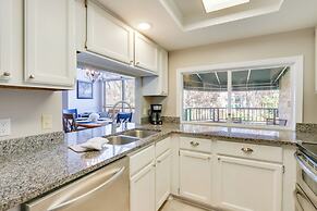 2 Mi to Beach: Condo w/ Pool Access in Hilton Head