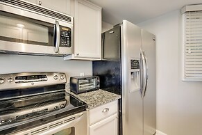 2 Mi to Beach: Condo w/ Pool Access in Hilton Head