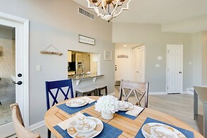 2 Mi to Beach: Condo w/ Pool Access in Hilton Head