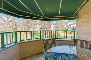 2 Mi to Beach: Condo w/ Pool Access in Hilton Head
