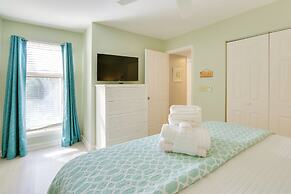 2 Mi to Beach: Condo w/ Pool Access in Hilton Head