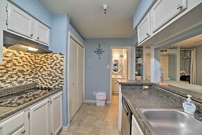 Corpus Christi Condo w/ Pool: Walk to the Beach!