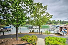 Lake Keowee Resort Condo: Pool, Beach, Golf Access