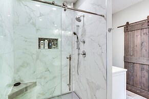 Lake Keowee Resort Condo: Pool, Beach, Golf Access