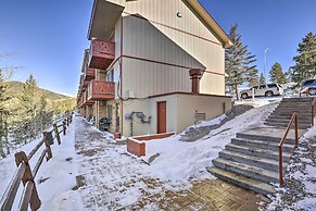 7 Mi to Keystone: Mtn-view Abode w/ Deck!