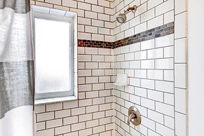 Pet-friendly Denver Home: Walk to Restaurants