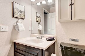 Denver Townhome in Highlands w/ Spacious Yard!