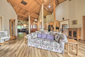 South Beach Home w/ Hot Tub, Deck - Walk to Ocean!