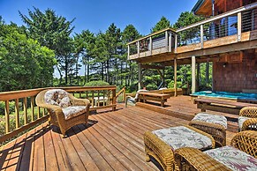South Beach Home w/ Hot Tub, Deck - Walk to Ocean!