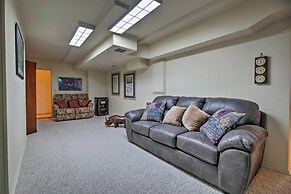 South Beach Home w/ Hot Tub, Deck - Walk to Ocean!