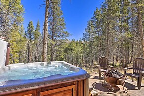 Walk to Lift: Luxe Villa w/ Hot Tub in Copper Mtn