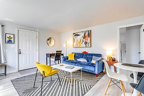 Seattle Garden Apt: Walk to Water & Amenities!