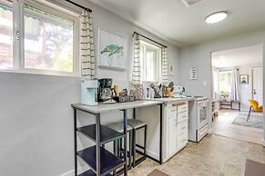 Seattle Garden Apt: Walk to Water & Amenities!