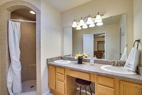 Convenient Las Cruces Home w/ Patio & Grill!