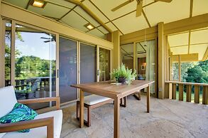 Tranquil Mid-century Modern Cottage w/ Forest View