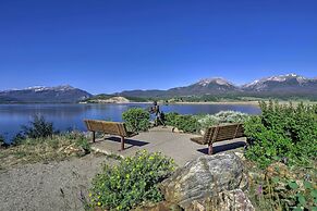 Lake Dillon Retreat w/ Mtn Views & Hot Tub Access!