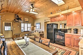 Red Lodge Retreat w/ Hot Tub: 3 Blocks to Downtown