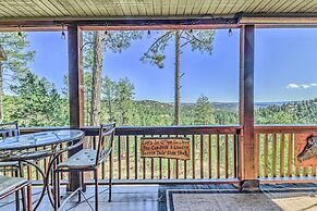 Cozy & Modern Ruidoso Cabin w/ Stellar Views!