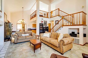 Albuquerque Home w/ Spacious Yard & Fire Pit!