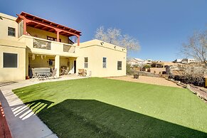 Albuquerque Home w/ Spacious Yard & Fire Pit!