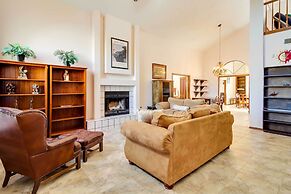 Albuquerque Home w/ Spacious Yard & Fire Pit!