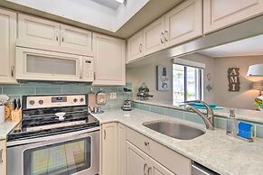 Resort Condo w/ Beach Access on Anna Maria Island!