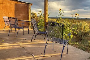 El Prado Couple's Escape w/ Hot Tub!