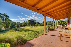 Hidden Santa Fe Gem - Nestled in Tesuque Hills!
