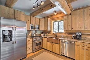 Fox Farm Retreat: Hillside Telluride Home w/ Sauna