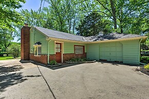Waterfront Annapolis Home: Fire Pit & Fishing Pier