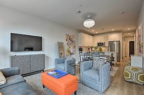 Chic Condo w/ Balcony in the Heart of Annapolis!