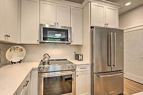 Chic Condo w/ Balcony in the Heart of Annapolis!