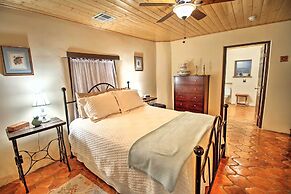 Charming Couples Casita, Walk to Old Mesilla Plaza