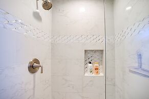 Updated Springs Home - 3 Mi to Garden of the Gods!