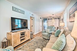 Beachy Isle of Palms Home: 1 Block to Coast!
