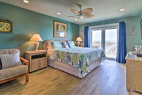 Beachfront Port Aransas Condo w/ Ocean Views!