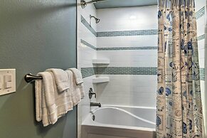 Beachfront Port Aransas Condo w/ Ocean Views!