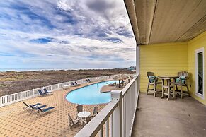 Beachfront Port Aransas Condo w/ Ocean Views!